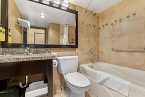 Best Western Plus Baker Street Inn