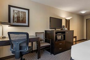 Best Western Plus Baker Street Inn