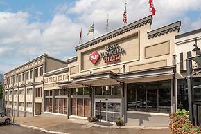 Best Western Plus Baker Street Inn