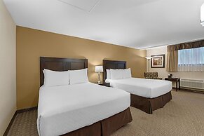 Best Western Plus Baker Street Inn