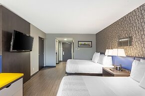 GLō Best Western Mississauga Corporate Centre