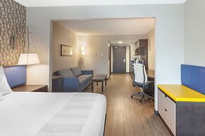 GLō Best Western Mississauga Corporate Centre