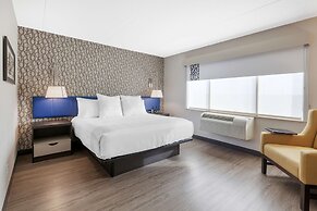 GLō Best Western Mississauga Corporate Centre