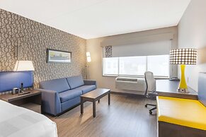 GLō Best Western Mississauga Corporate Centre