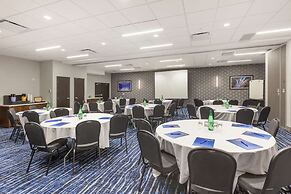 GLō Best Western Mississauga Corporate Centre