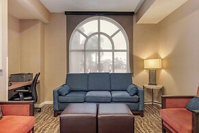 Comfort Inn Lathrop - Stockton Airport