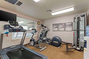 Comfort Inn Lathrop - Stockton Airport