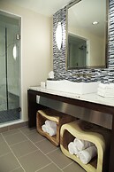 Courtyard by Marriott Buffalo Amherst/University