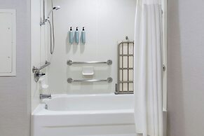 Courtyard by Marriott Buffalo Amherst/University