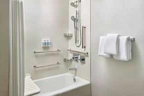 Courtyard by Marriott Cleveland Independence