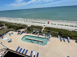 Grande Shores Ocean Resort