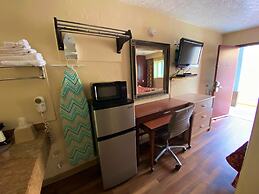 Economy Lodge Texas City Refinery