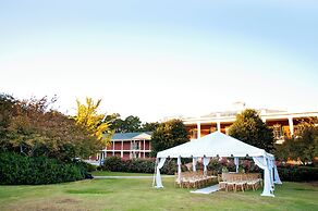 The Inn at Stone Mountain Park