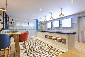 Holiday Inn Oxford by IHG