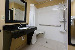 Fairfield Inn & Suites by Marriott Charlottesville North