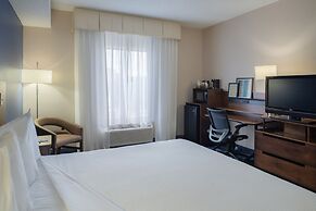 Fairfield Inn & Suites Dayton Troy