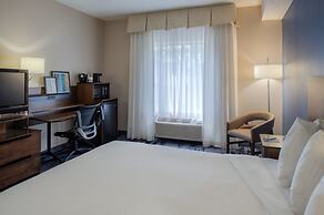 Fairfield Inn & Suites Dayton Troy