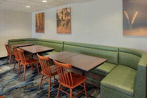 Fairfield Inn & Suites Dayton Troy