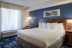 Fairfield Inn & Suites Dayton Troy