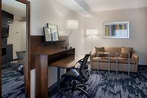 Fairfield Inn & Suites Dayton Troy