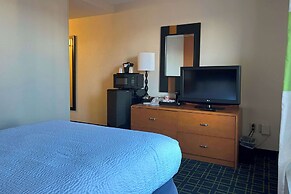 Country Inn & Suites by Radisson, Fayetteville I-95, NC