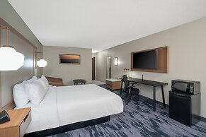 Fairfield Inn & Suites Memphis I-240 & Perkins