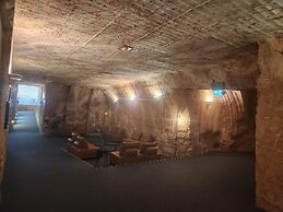 Coober Pedy Experience Motel