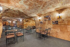 Coober Pedy Experience Motel