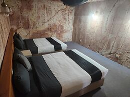 Coober Pedy Experience Motel