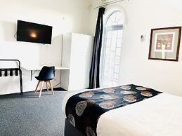 The Menzies Ballarat