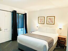 The Menzies Ballarat