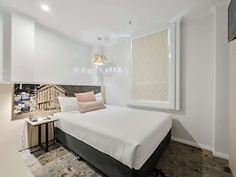 Batman’s Hill on Collins