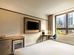 Batman’s Hill on Collins