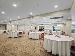 Batman’s Hill on Collins