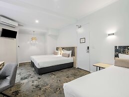 Batman’s Hill on Collins