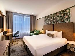 Batman’s Hill on Collins