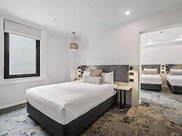 Batman’s Hill on Collins