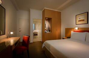 Best Western Plus Travel Inn Hotel