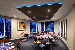 Best Western Plus Travel Inn Hotel