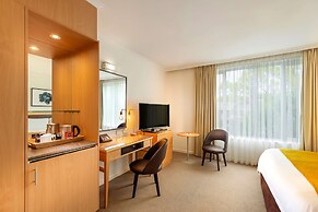Best Western Plus Travel Inn Hotel