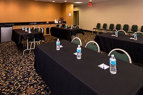 Holiday Inn Express & Suites Bucyrus by IHG