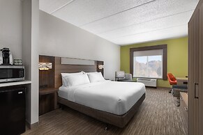 Holiday Inn Express Hotel & Suites Chattanooga-Lookout Mtn by IHG