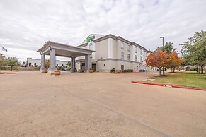 Holiday Inn Express & Suites College Station by IHG