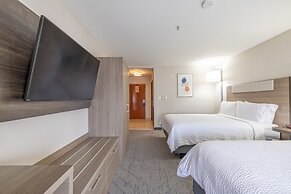 Holiday Inn Express & Suites College Station by IHG