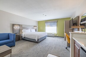 Holiday Inn Express & Suites College Station by IHG