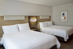 Holiday Inn Express & Suites College Station by IHG