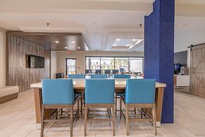 Holiday Inn Express & Suites College Station by IHG