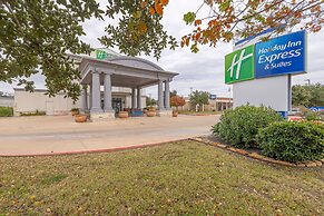 Holiday Inn Express & Suites College Station by IHG