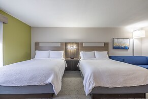 Holiday Inn Express & Suites College Station by IHG