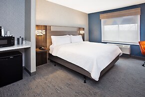 Holiday Inn Express Hotel & Suites Belleville by IHG